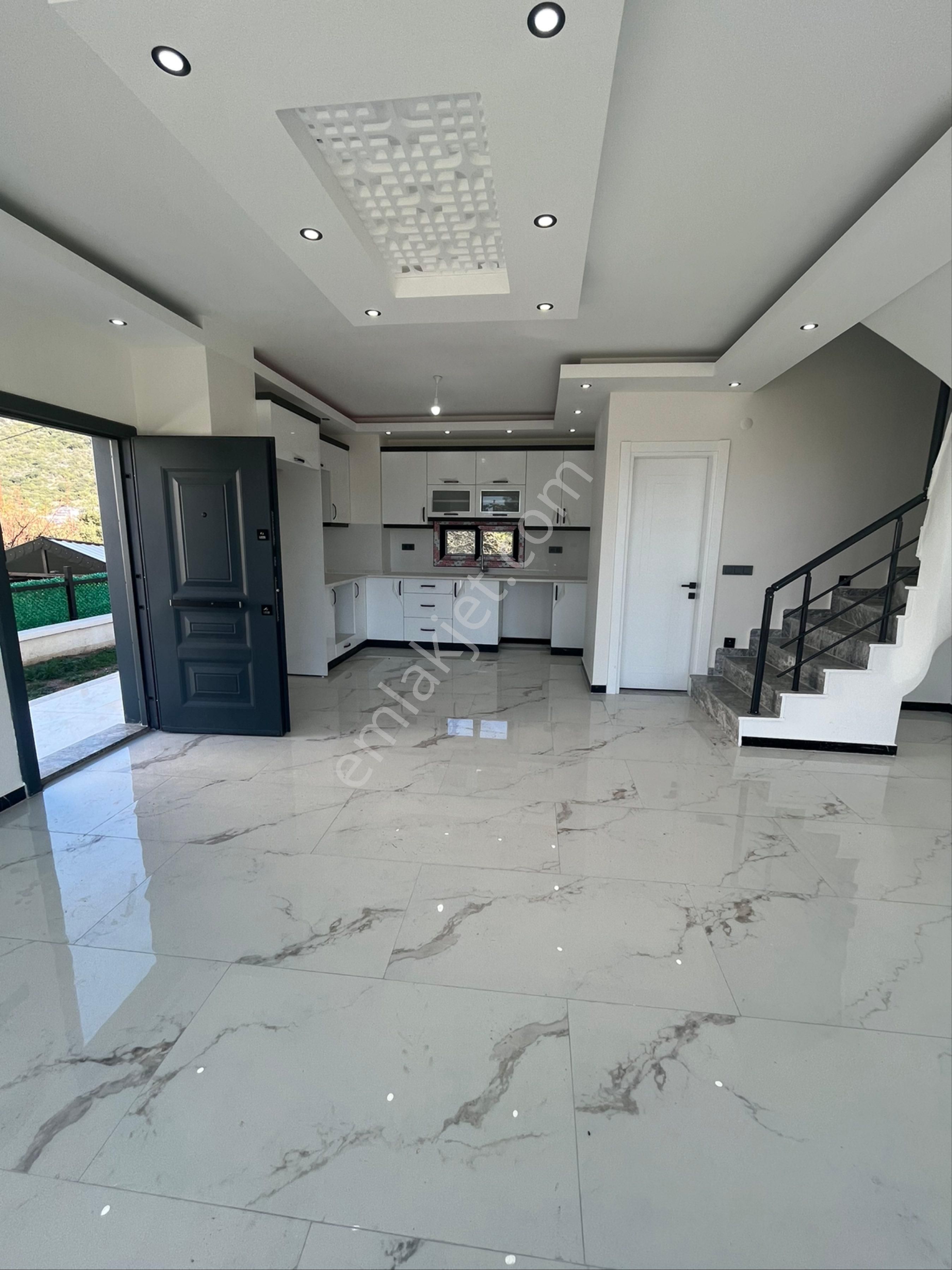 Didim Akbük Te Satılık 3+1 Villa - Görsel 11