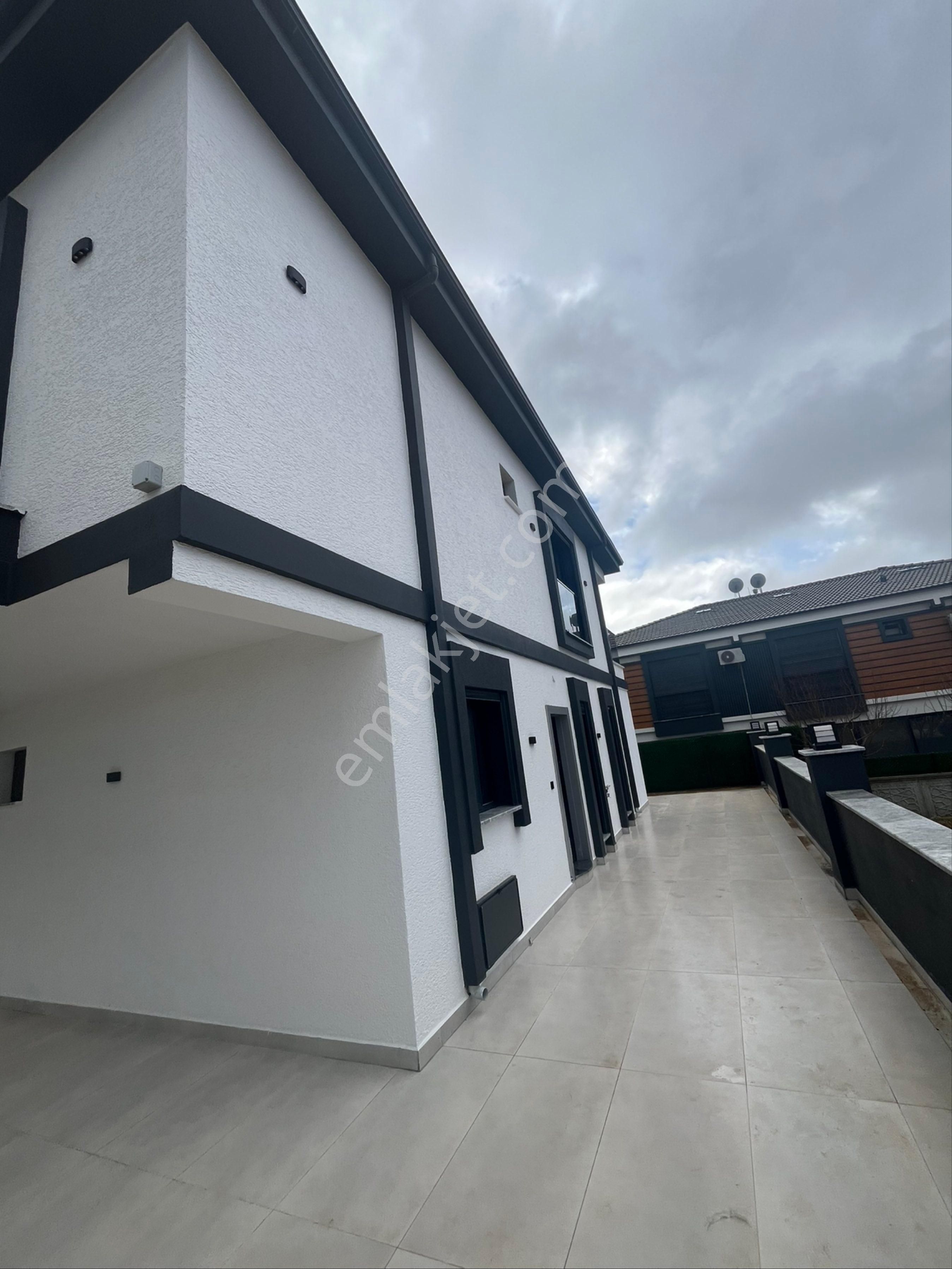 Didim Hisarda Satılık Lüks 3+1 Villa - Görsel 3