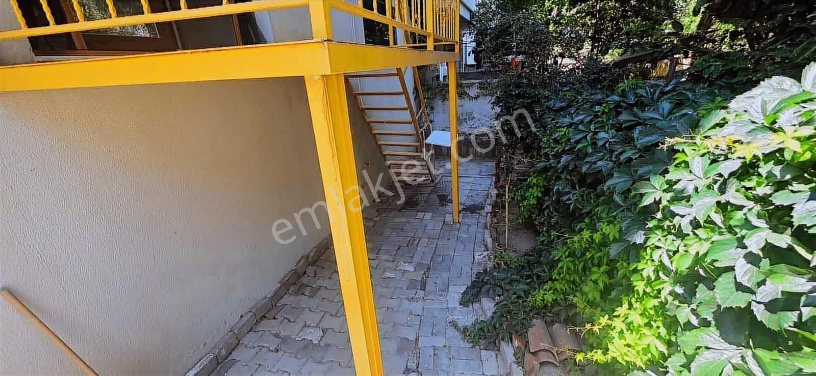 Karşıyaka Tuna Mahallesi 3+1 Asansörlü Otoparklı Daire - Görsel 12