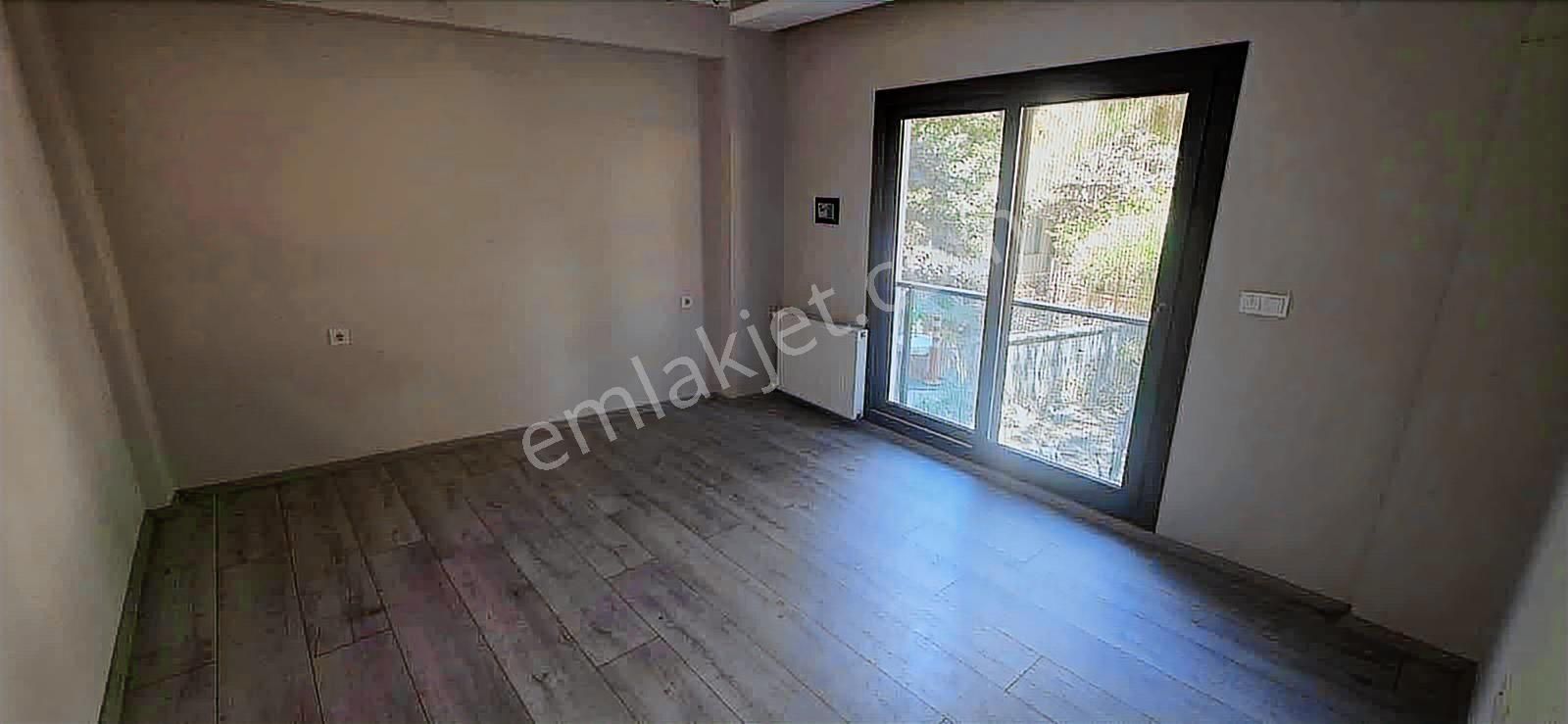 Karşıyaka Tuna Mahallesi 3+1 Asansörlü Otoparklı Daire - Görsel 14
