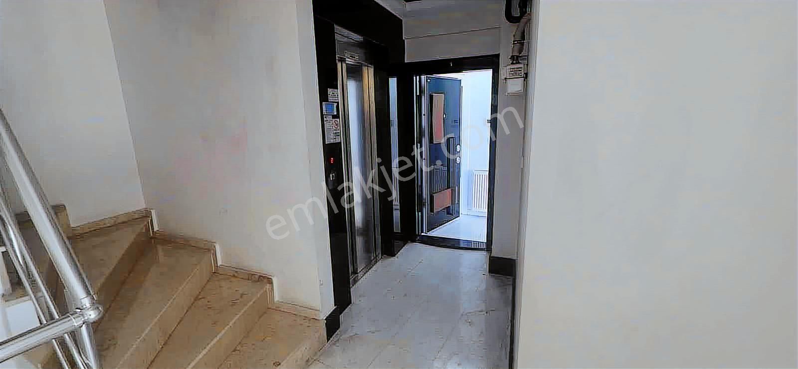 Karşıyaka Tuna Mahallesi 3+1 Asansörlü Otoparklı Daire - Görsel 20