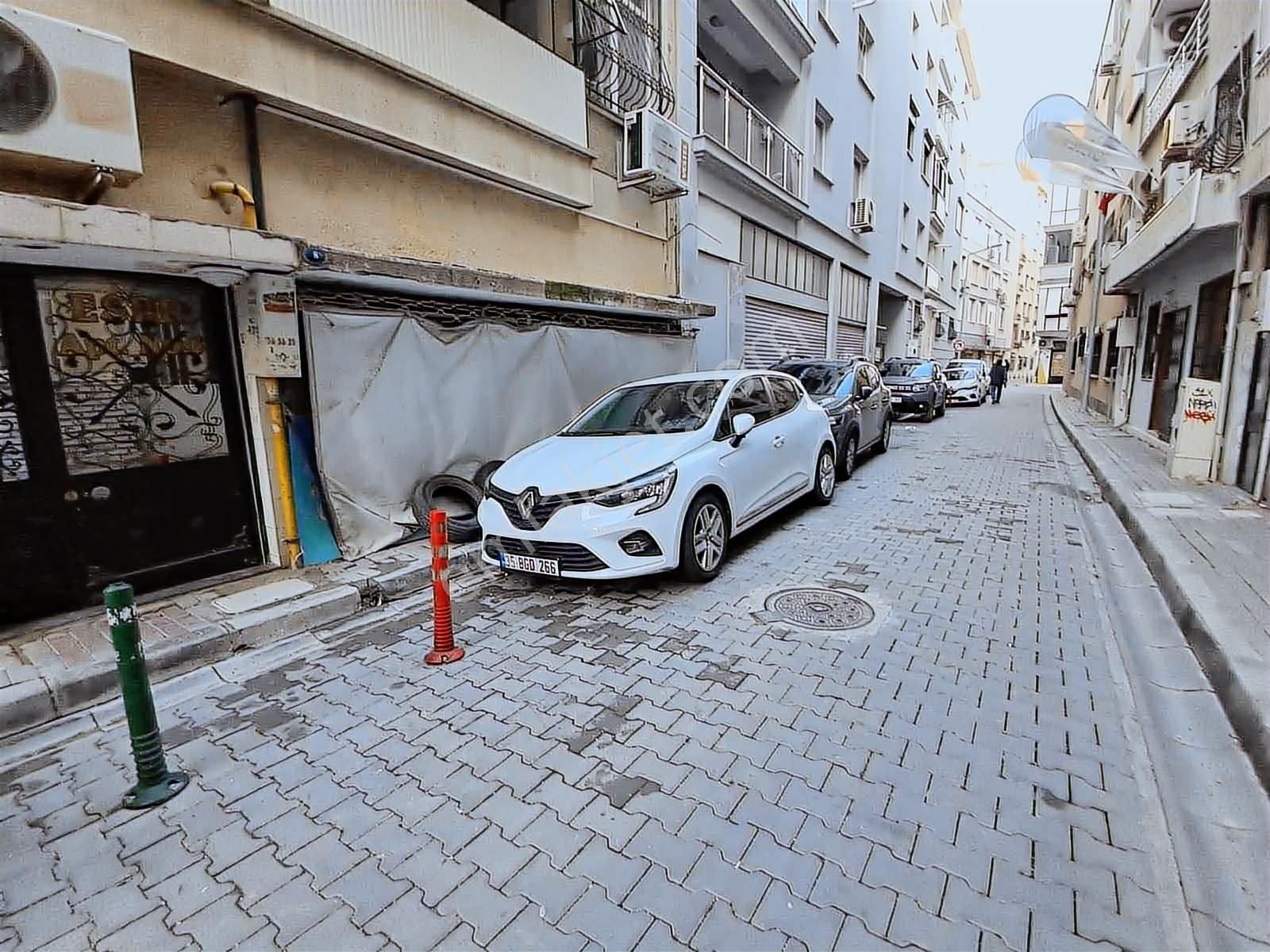 Karşıyaka Alaybeyde 3+1 Arakat Doğalgazlı Daire - Görsel 15