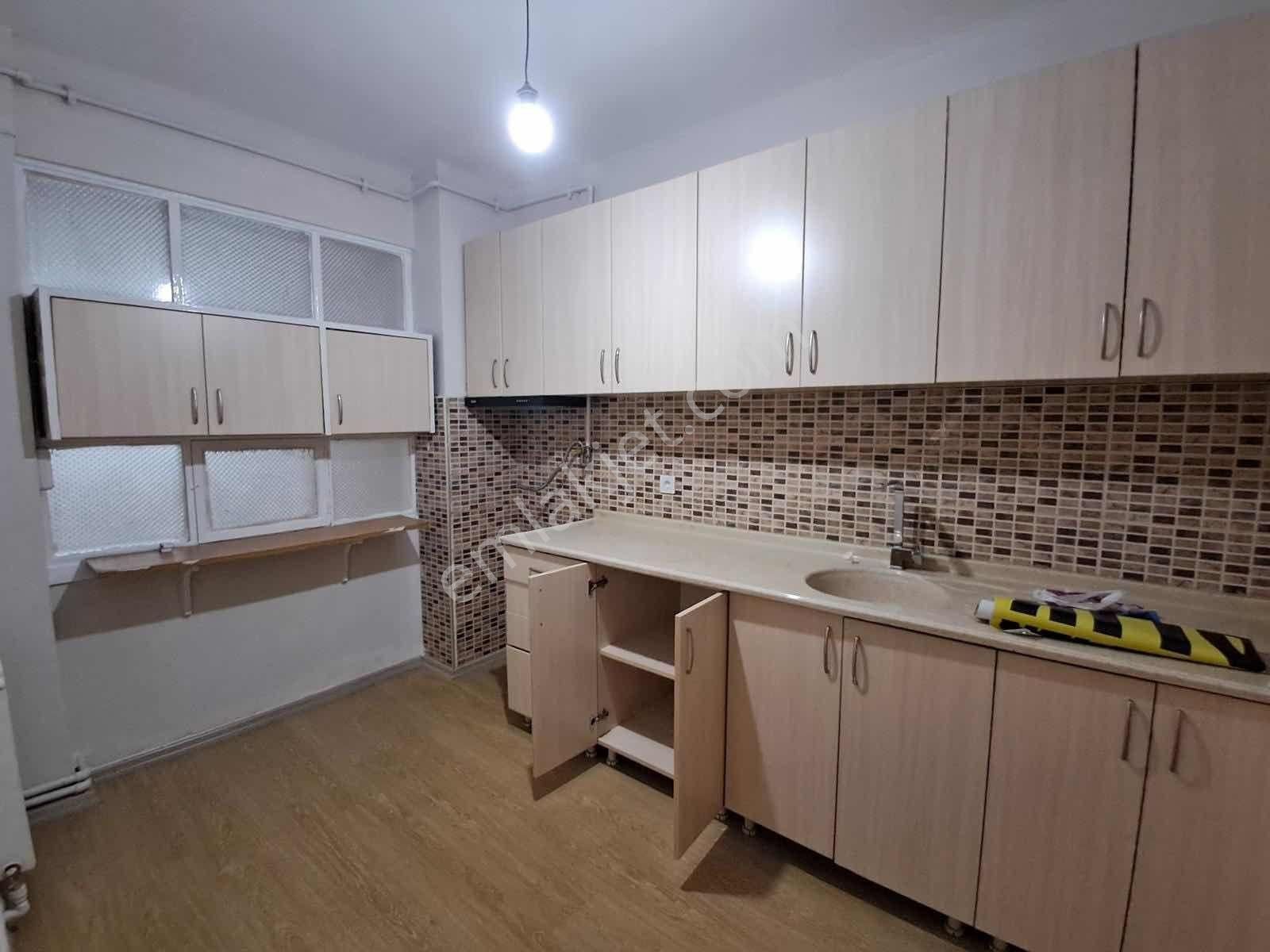 Karşıyaka Alaybeyde 3+1 Arakat Doğalgazlı Daire - Görsel 25