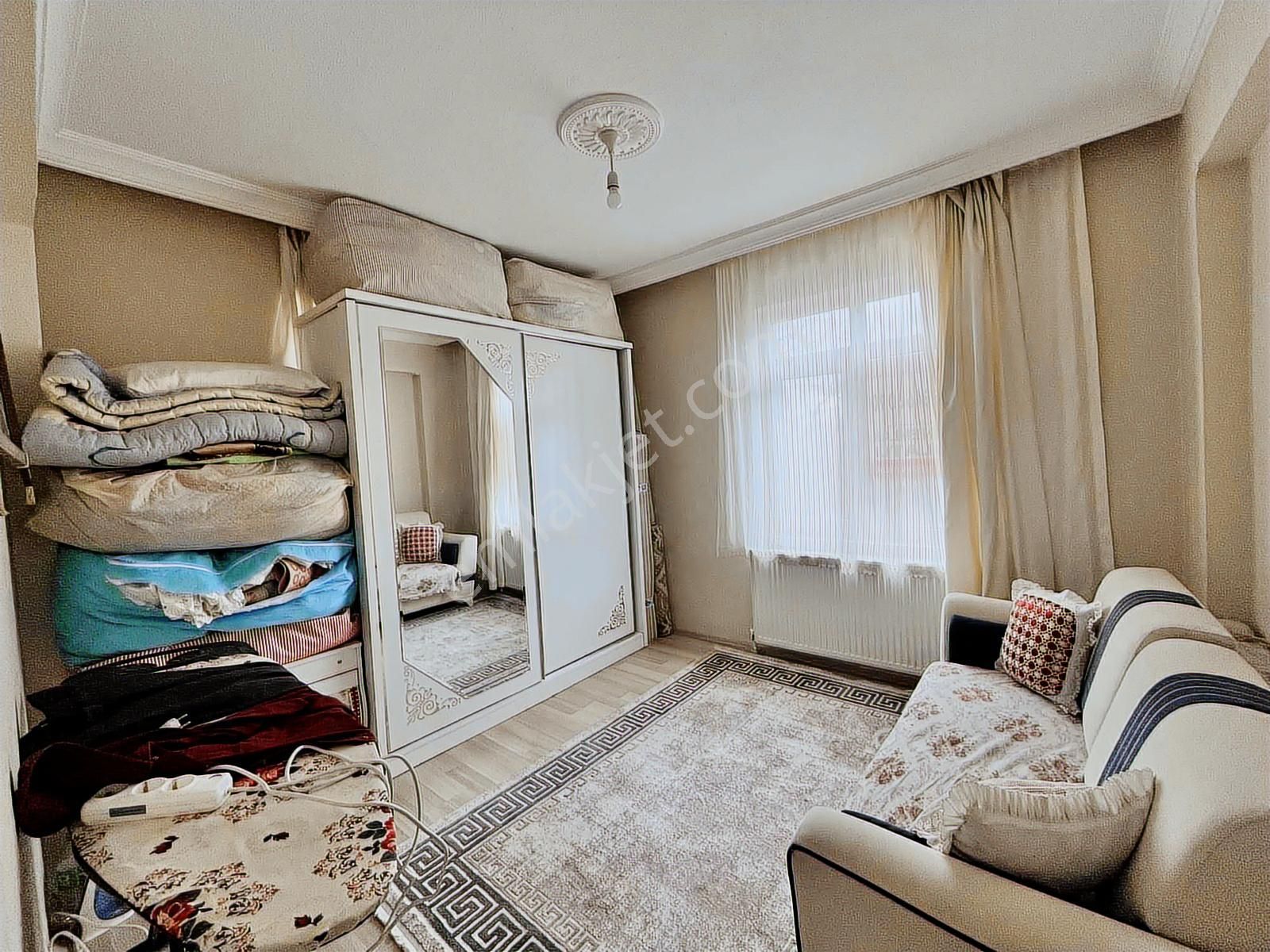 İkiaa Gayrimenkulden Zafer Mahallesinde Köşe Başı 3+1 Daire - Görsel 2