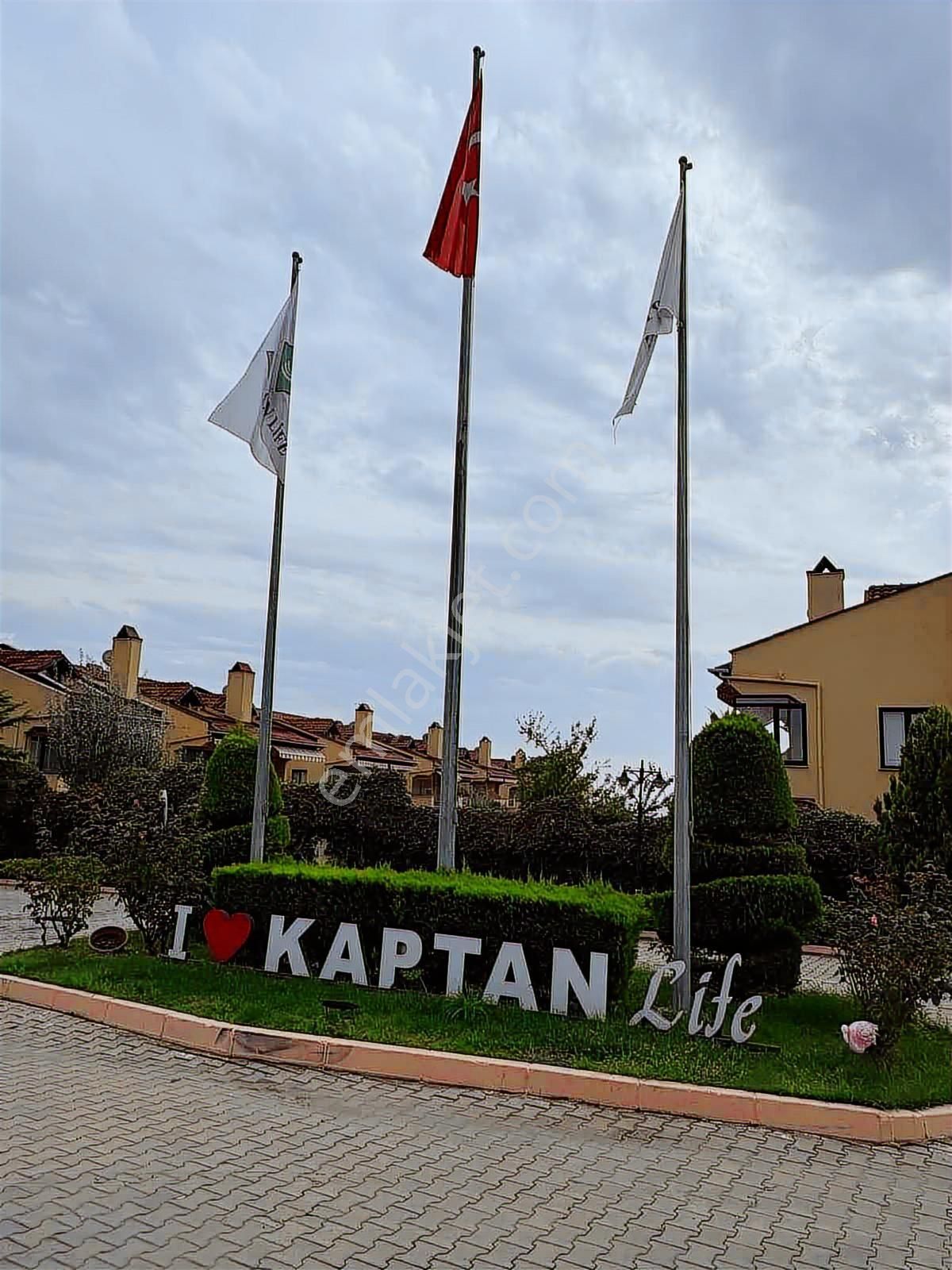 Tekirdağ Kaptan Life Sitesinde Kiralık 4+1 Eşyalı Dubleks Daire - Görsel 27