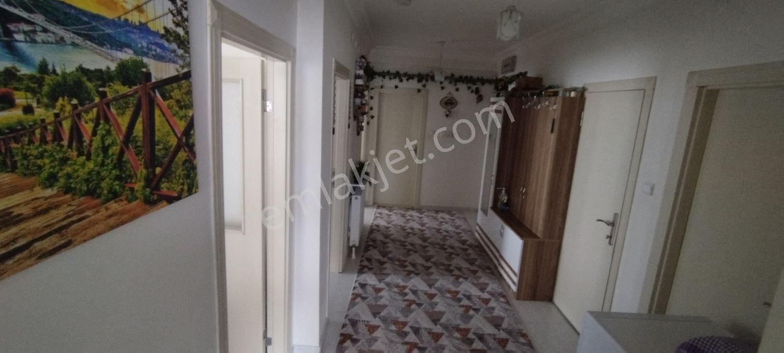 Brk'dan Sağduyu Cad Yakını Masrafsız Asansörlü 5,5+1 Dublex - Görsel 15