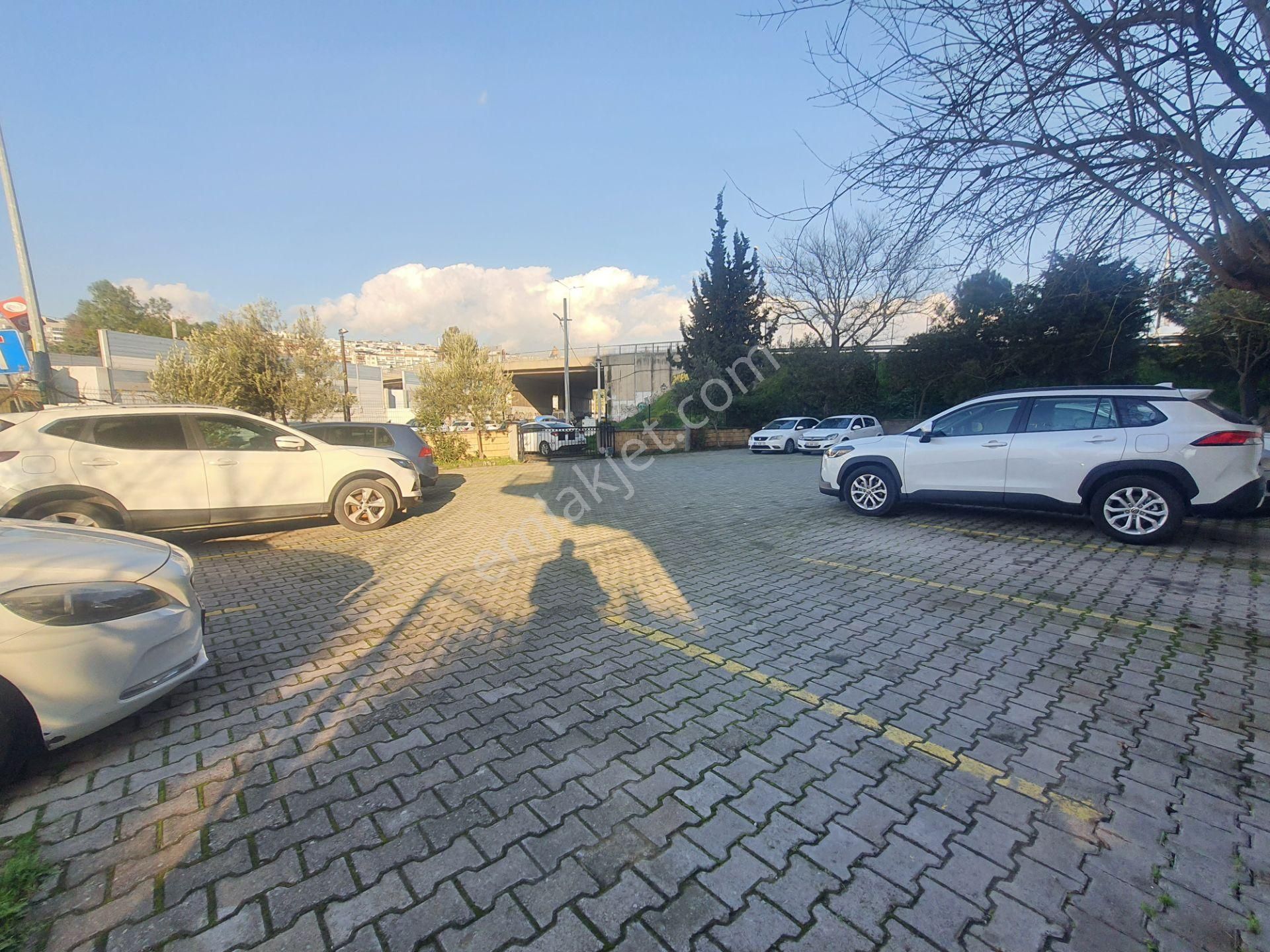 Karşıyaka Tersane Mah. 3+1 Açık Otoparklı Asansörlü Satılık Daire - Görsel 33
