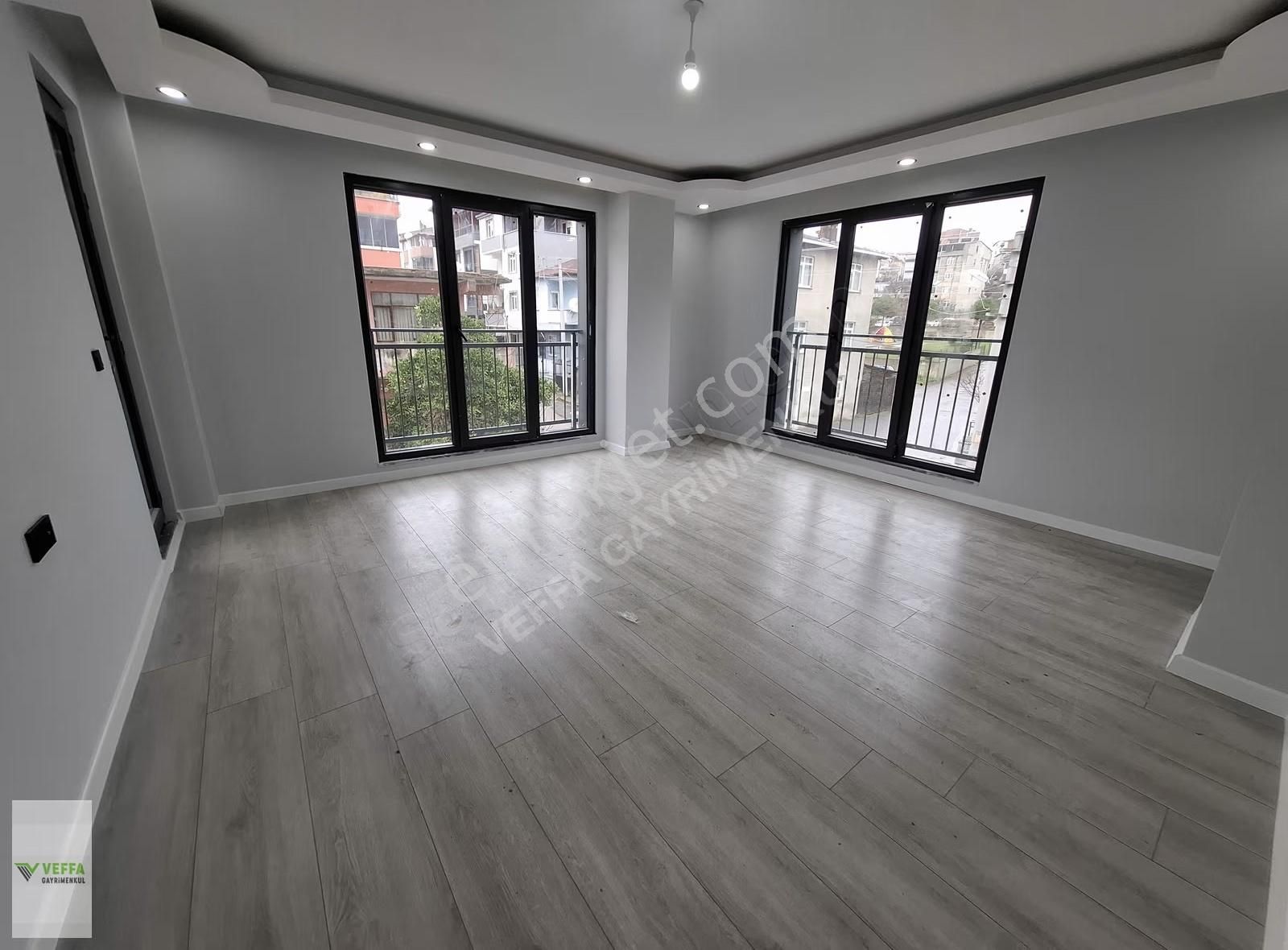 Darıca Bağlarbaşı Mahalesi Satılık 2+1 Ara Kat Daire