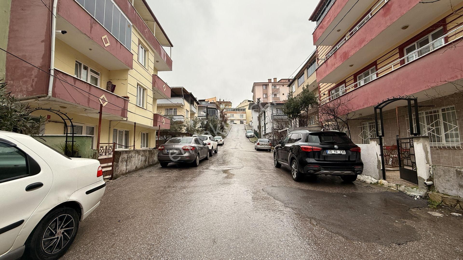 Nef'e 200m Kat Mülkiyetli Bahçe Kullanımlı 2+1 Satılık Daire - Görsel 2