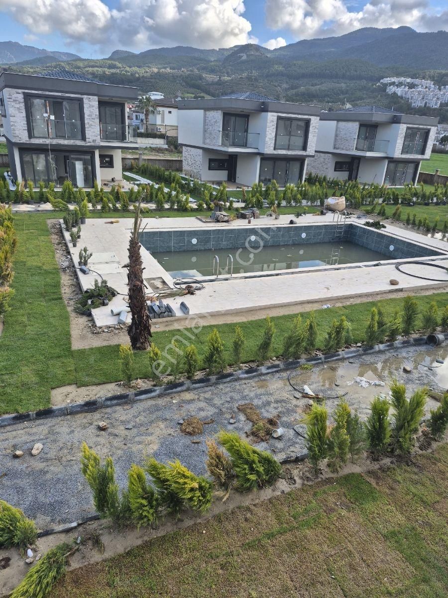 Acil Kuşadası Davutlar Güzelçamlı Manzaralı Satılık Tek Villa - Görsel 21