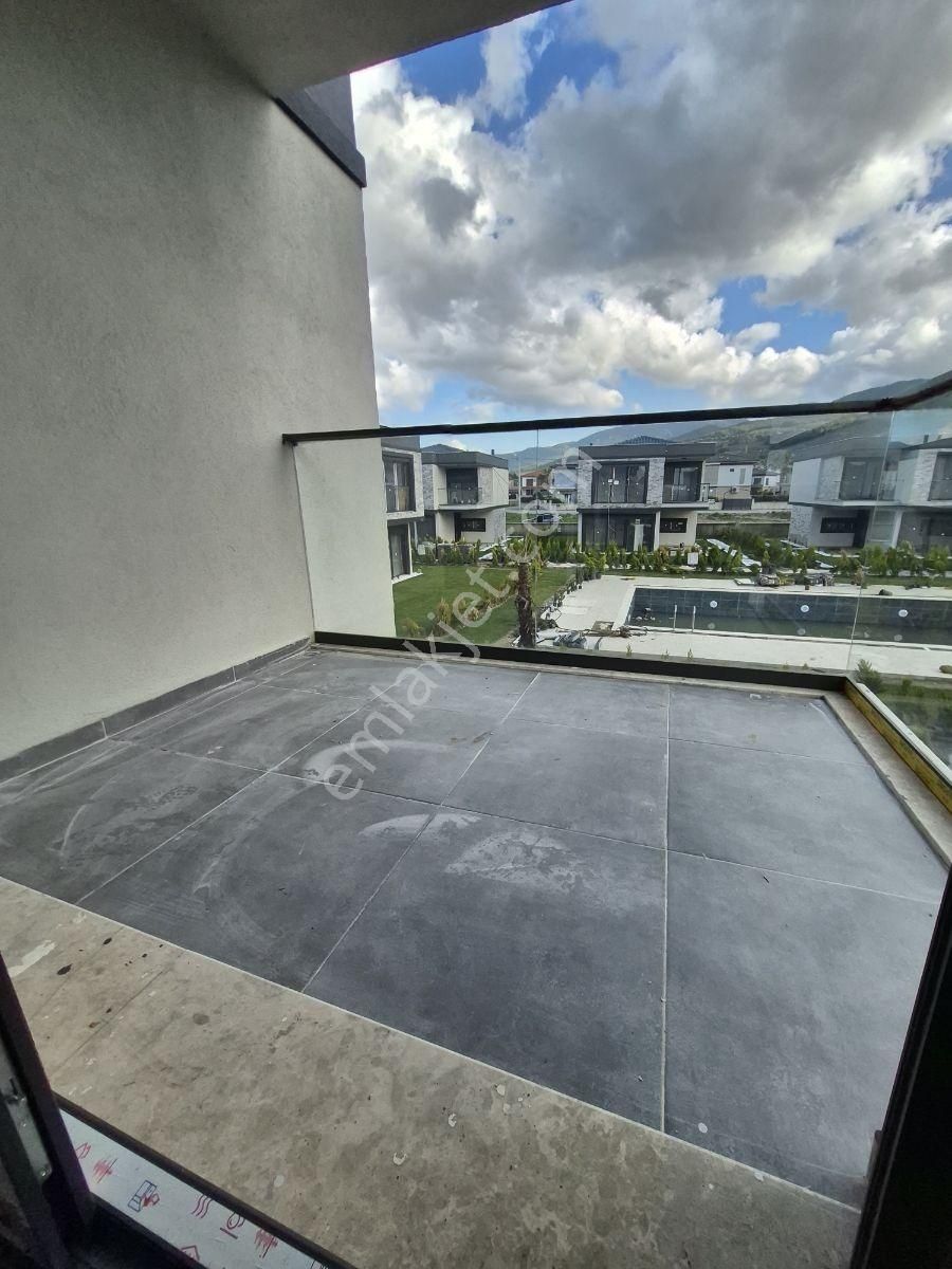 Acil Kuşadası Davutlar Güzelçamlı Manzaralı Satılık Tek Villa - Görsel 4