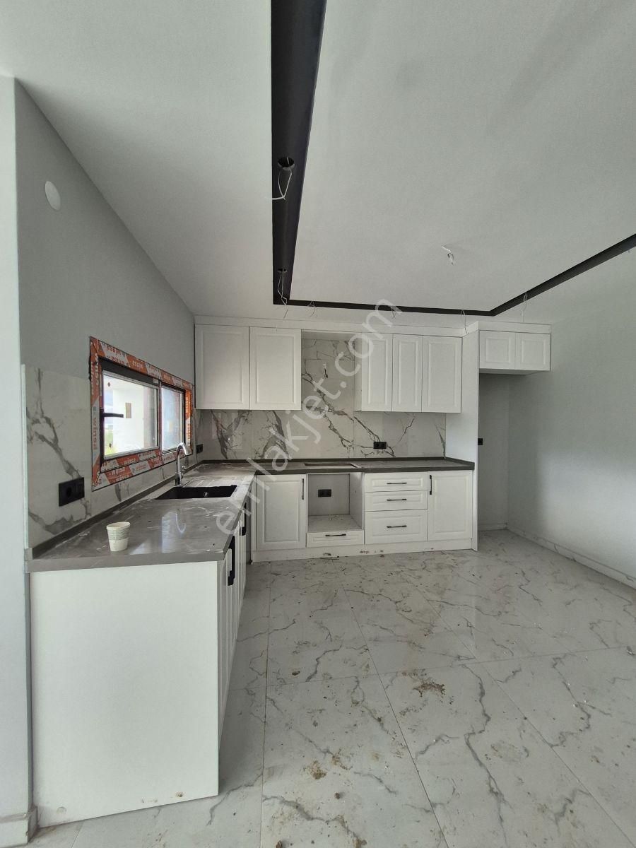 Acil Kuşadası Davutlar Güzelçamlı Manzaralı Satılık Tek Villa - Görsel 9