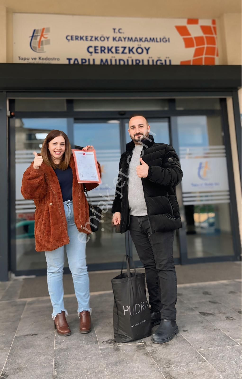 **eryıldız İnşaat'tan**acill Kombili Ankastreli K.otoparklı 1+1* - Görsel 24