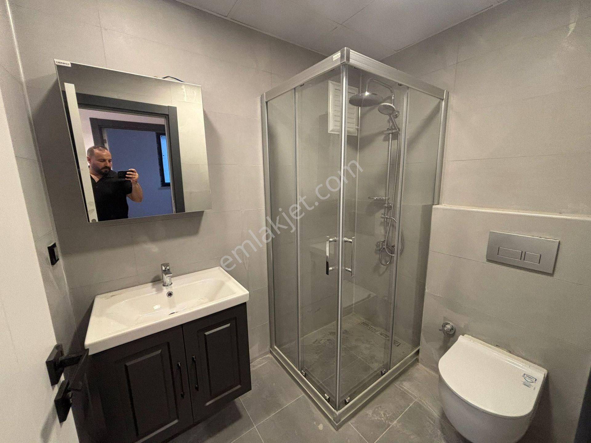 **eryıldız İnşaat'tan**merkezi Konumda İskanlı K.otoparklı 1+1** - Görsel 26