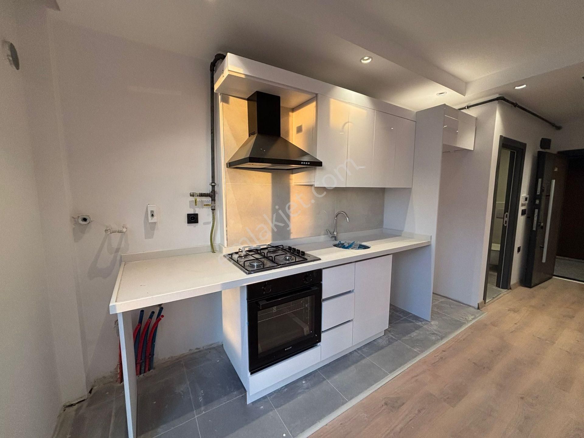 **eryıldız İnşaat'tan**merkezi Konumda İskanlı K.otoparklı 1+1** - Görsel 17