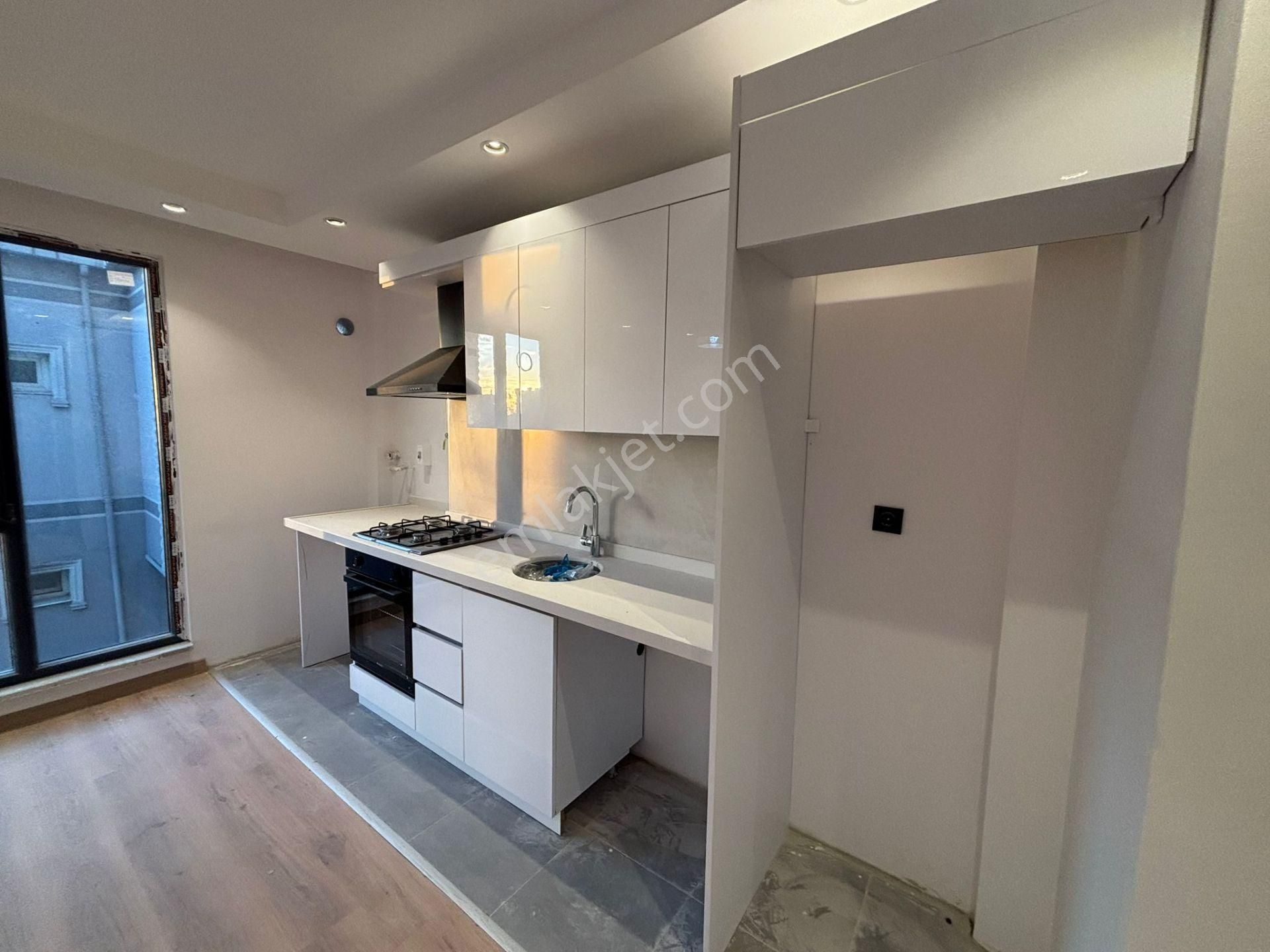 **eryıldız İnşaat'tan**merkezi Konumda İskanlı K.otoparklı 1+1** - Görsel 15