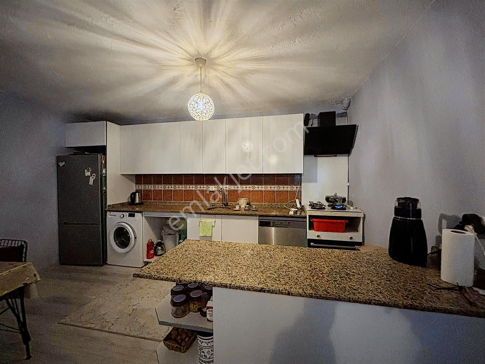 Kuşadası Kadınlar Denizinde 3+1 Satılık Daire - Görsel 2