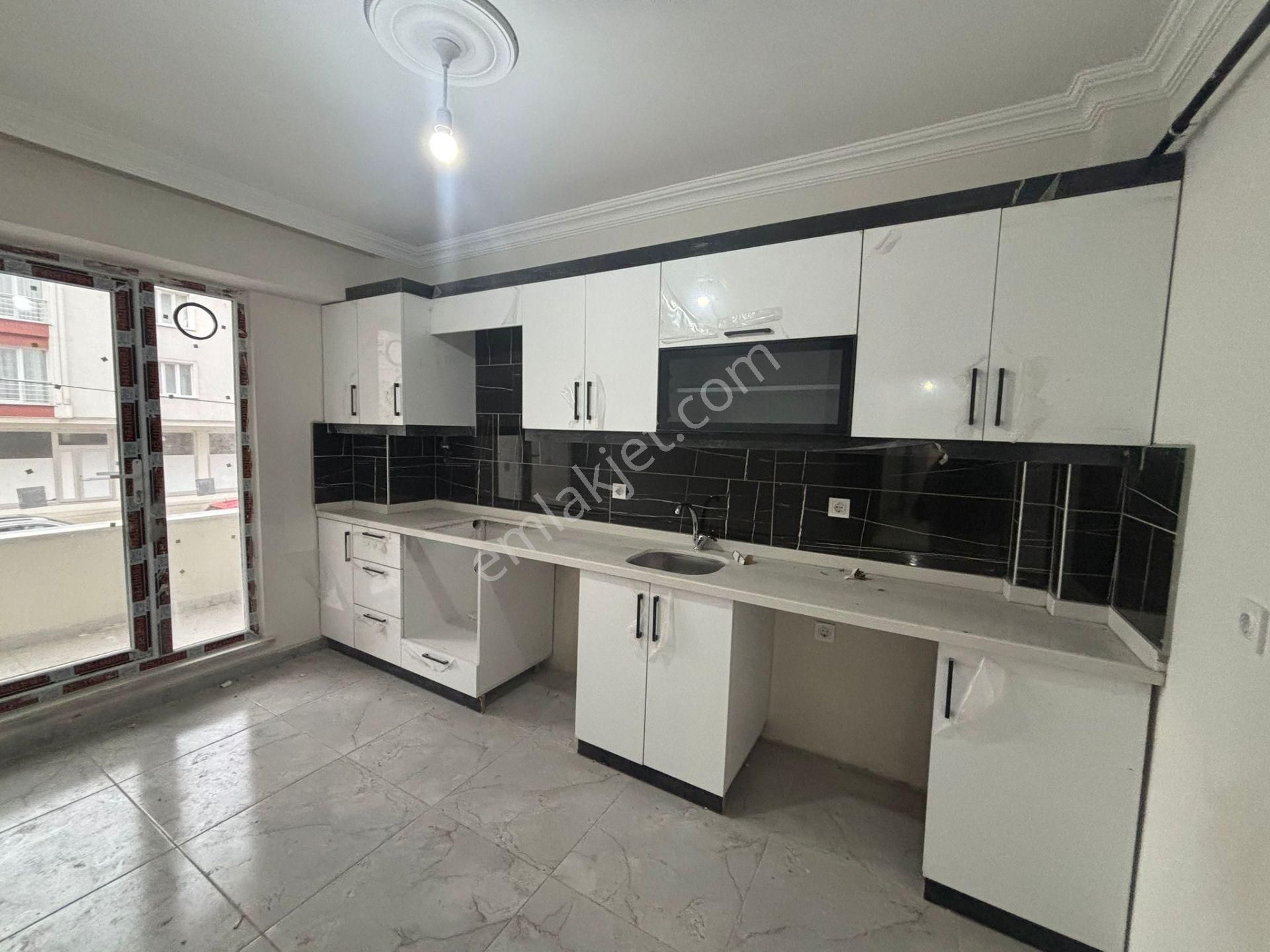 **eryıldız İnşaat'tan**hastane Bölgesinde İskanlı 110m2 Lüks 2+1* - Görsel 3