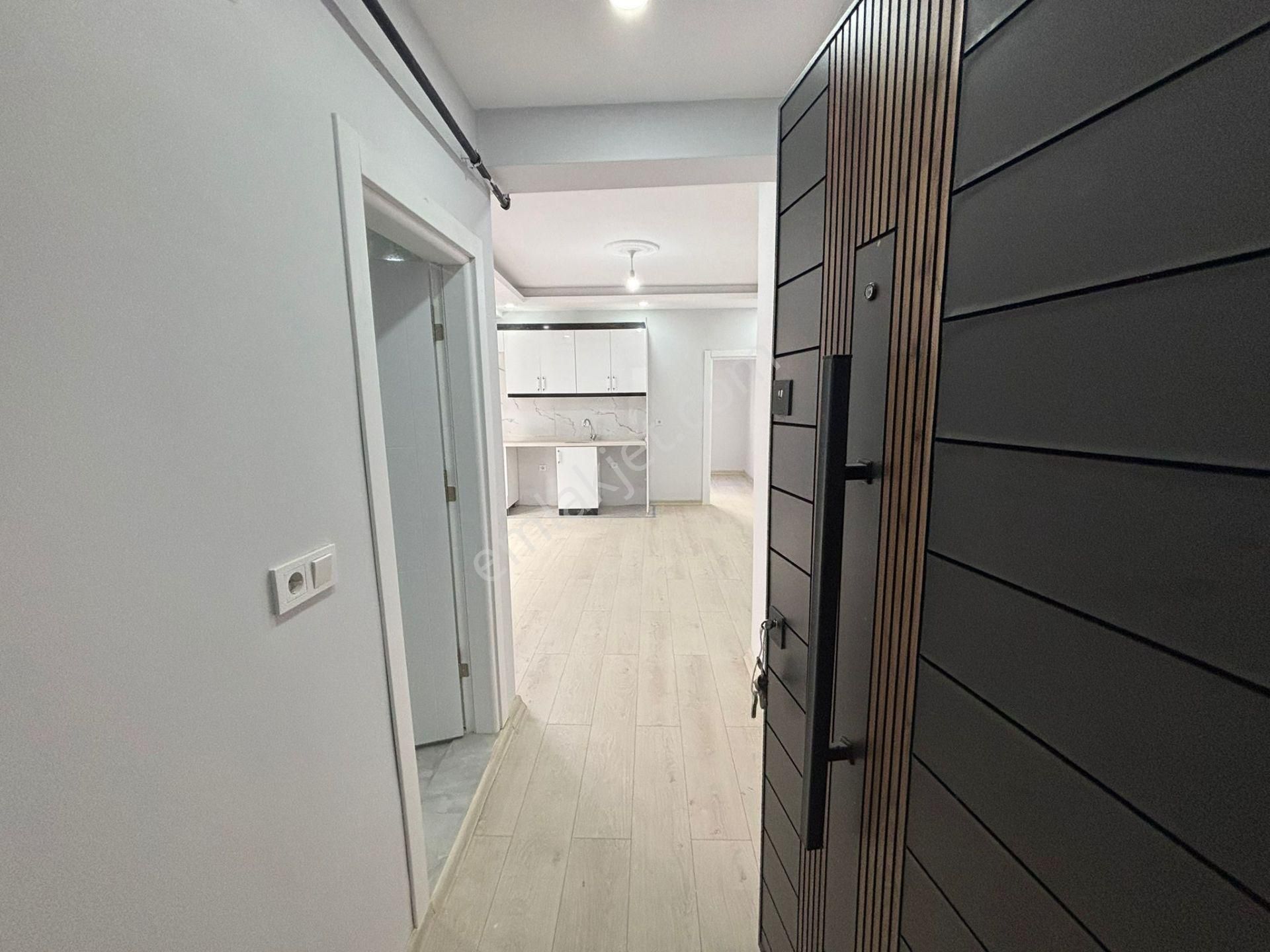 **eryıldız İnşaat'tan**merkezi Konumda İskanlı Kapalı Otoparklı Lüks 1+1** - Görsel 24