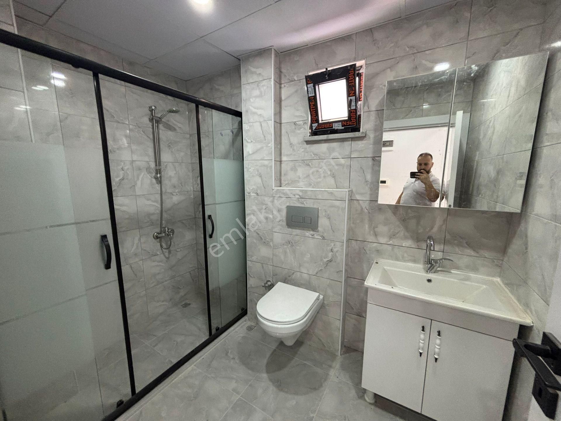 **eryıldız İnşaat'tan**merkezi Konumda İskanlı Kapalı Otoparklı Lüks 1+1** - Görsel 22