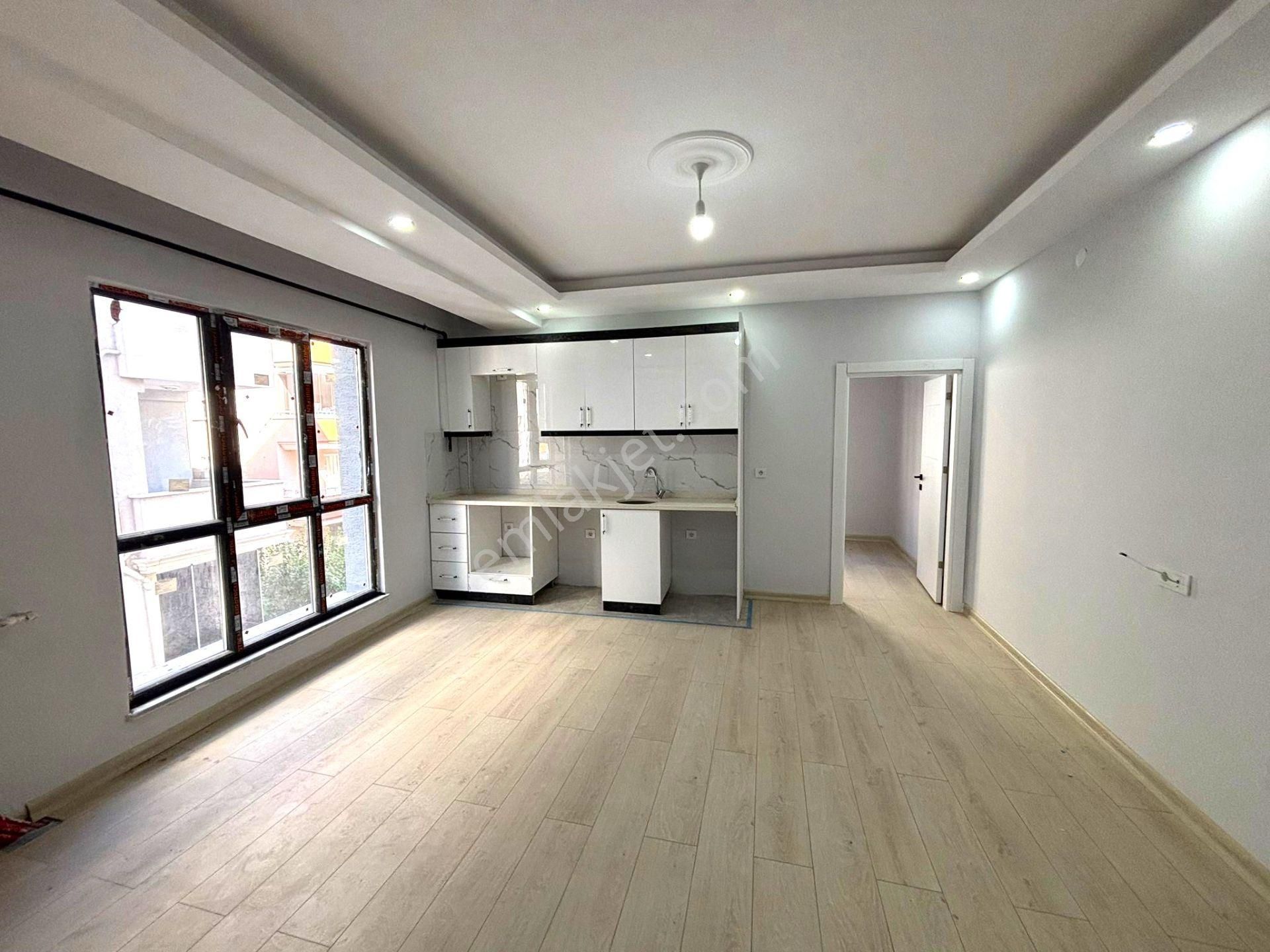 **eryıldız İnşaat'tan**merkezi Konumda İskanlı Kapalı Otoparklı Lüks 1+1** - Görsel 18