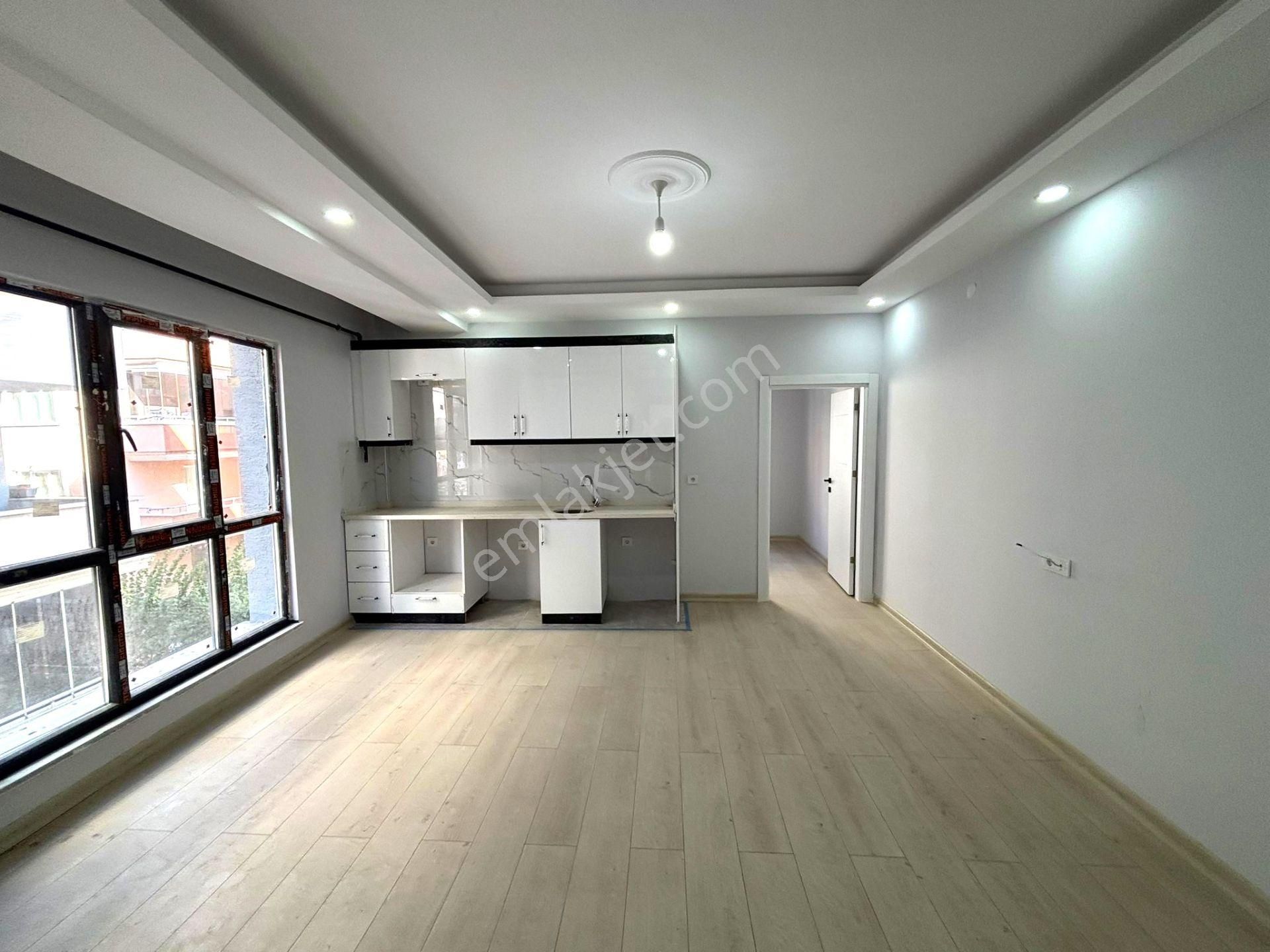 **eryıldız İnşaat'tan**merkezi Konumda İskanlı Kapalı Otoparklı Lüks 1+1** - Görsel 4