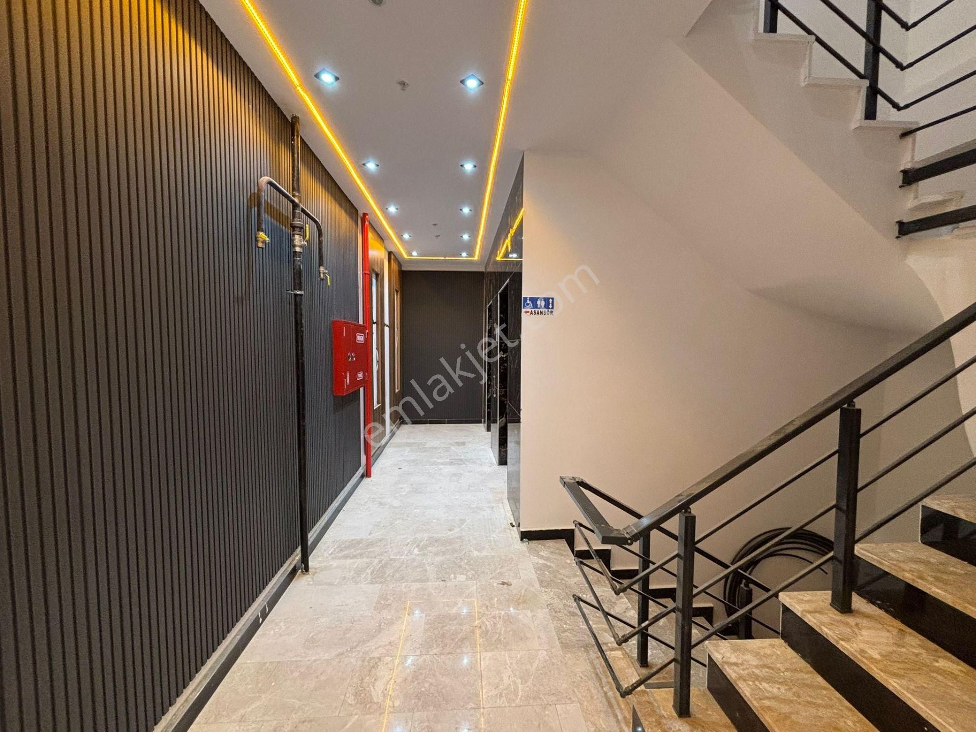 **eryıldız İnşaat'tan**acill Çerkezköy Belediyesi Yanı Çarşı İçinde İskanlı Lüks 1+1 - Görsel 33