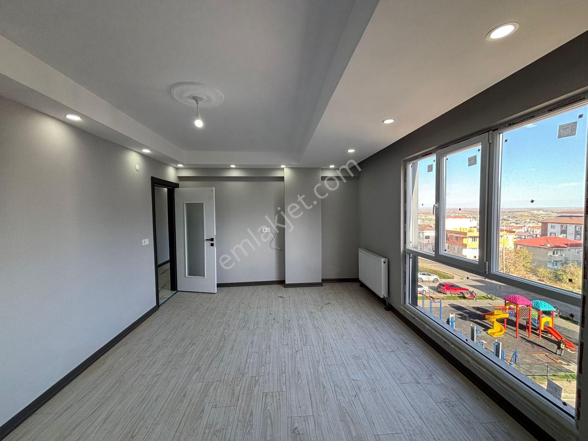 **eryıldız İnşaat'tan**tepe Bölgesinde İskanlı Ankastre Setli K.otoparklı 115m2 2+1** - Görsel 17