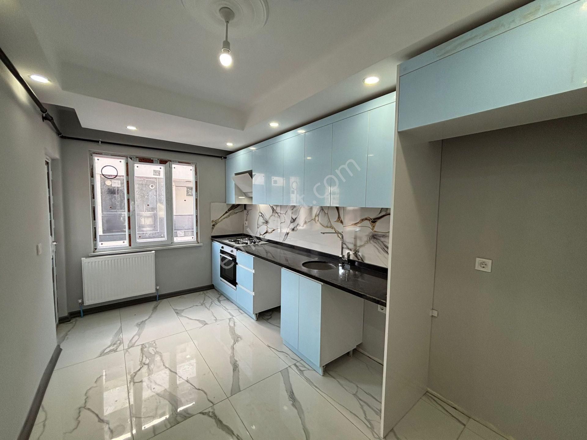 **eryıldız İnşaat'tan**tepe Bölgesinde İskanlı Ankastre Setli K.otoparklı 115m2 2+1** - Görsel 9