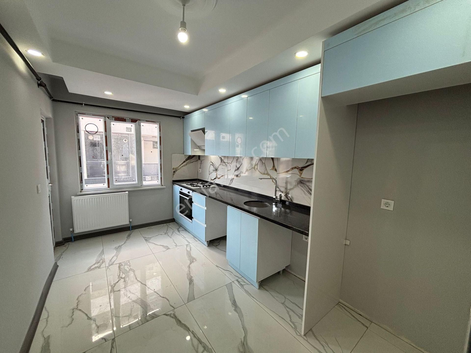 **eryıldız İnşaat'tan**tepe Bölgesinde İskanlı Ankastre Setli K.otoparklı 115m2 2+1** - Görsel 10