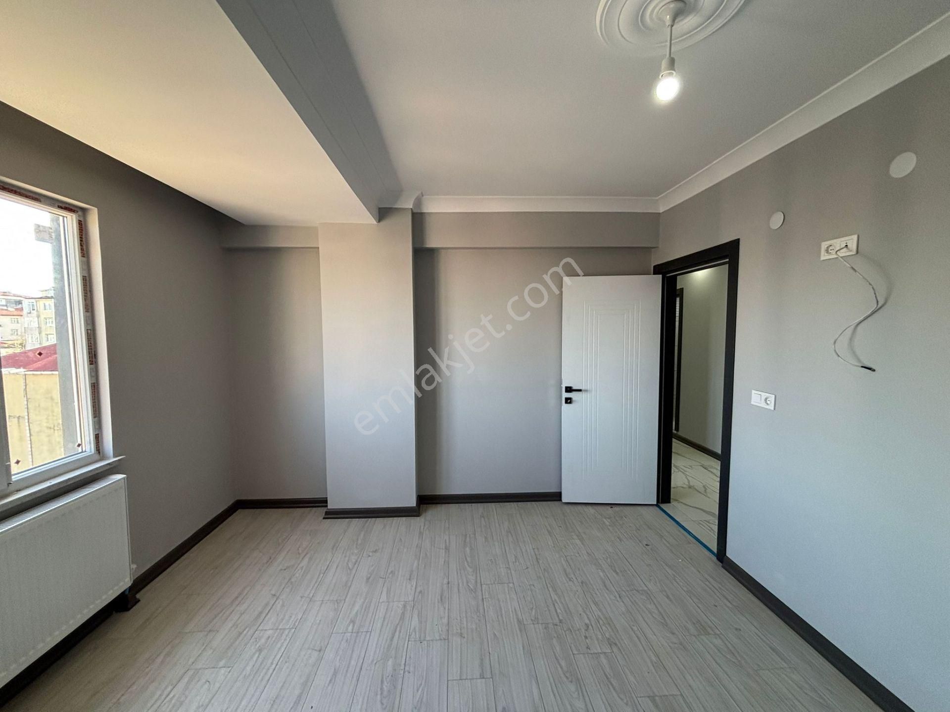 **eryıldız İnşaat'tan**tepe Bölgesinde İskanlı Ankastre Setli K.otoparklı 115m2 2+1** - Görsel 22