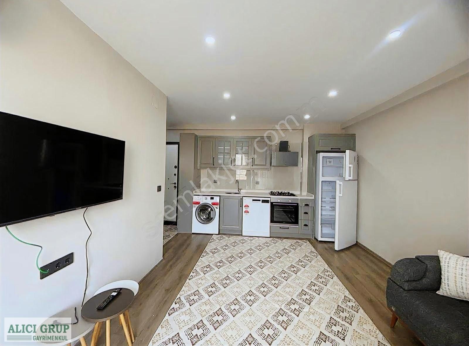 Sıfır Eşyalı Sıfır Köşe Daire-çukurova Fırına Yakın