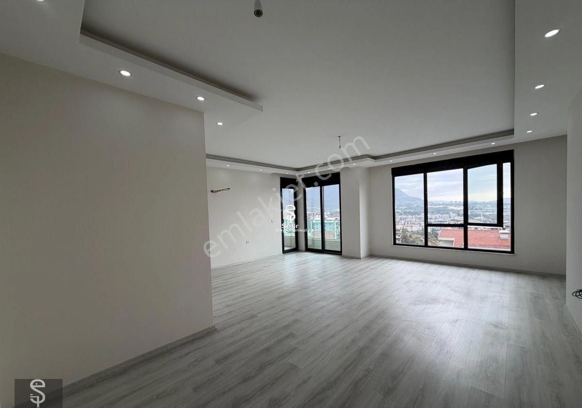 Alanya Çıplaklıda Satılık Ayrı Mutfak 4+1 Havuzlu Manzaralı Geniş Sıfır Dubleks Daire - Görsel 31