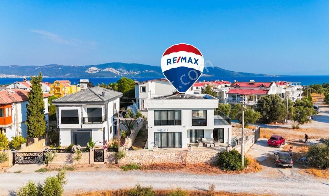 Fevzıpaşa Da Tek Müstakil Ve Havuzlu Villamız - Görsel 3