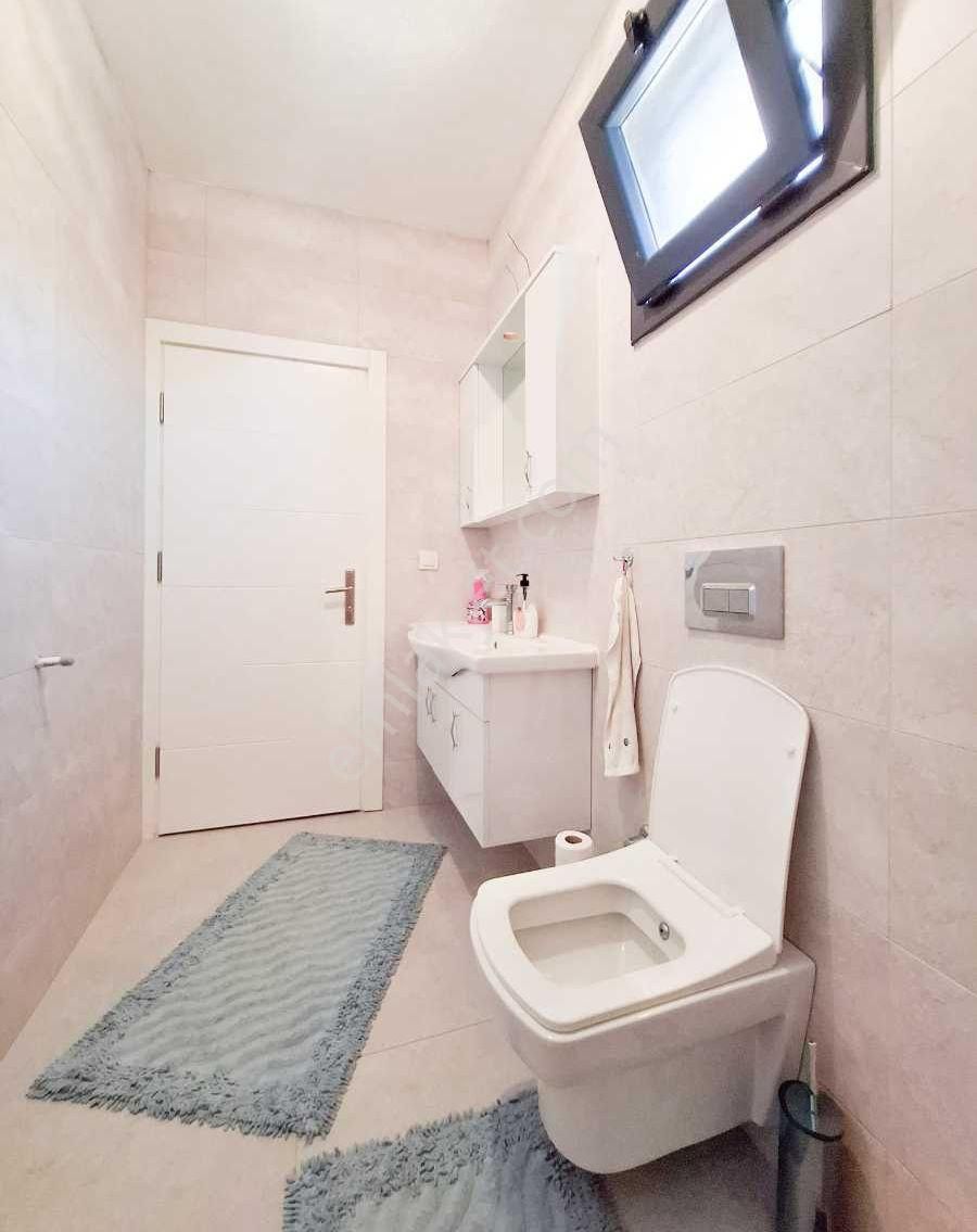 Fevzıpaşa Da Tek Müstakil Ve Havuzlu Villamız - Görsel 23