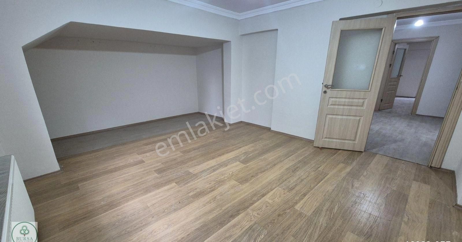 Bursa Nilüfer Üçevler'de Kiralık 2+1 Daire