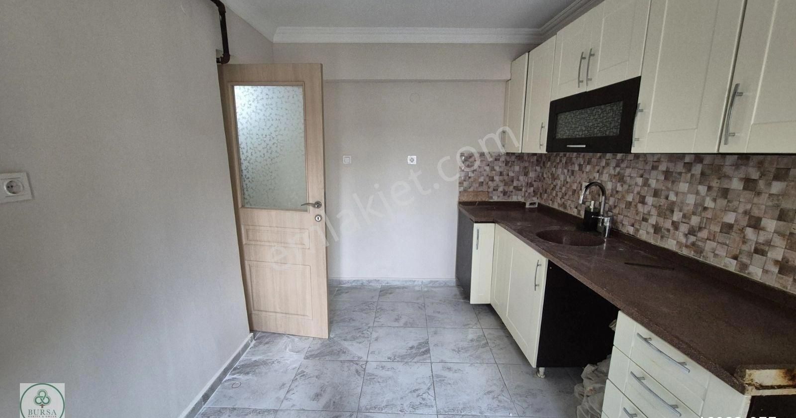 Bursa Nilüfer Üçevler'de Kiralık 2+1 Daire - Görsel 15