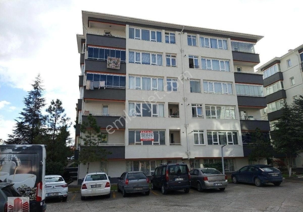 Sincan Ahimesut Bulvar Üstü Ses Sitesi Arakat Ön Kombili A.otoparklı