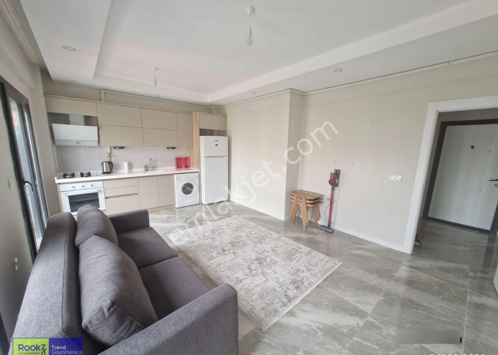 Burhaniye Bahcelievler Mh. Satılık 1+1 Eşyalı Daire - Görsel 11