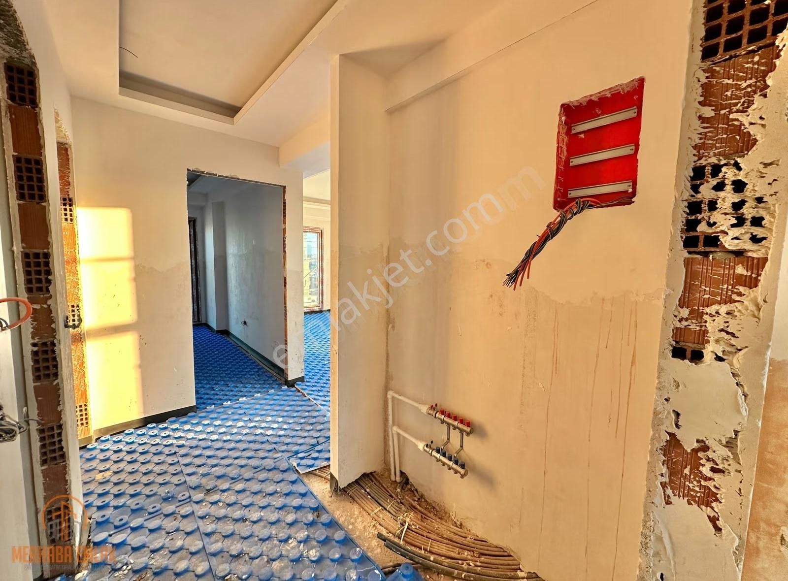 Dyn Çarşı'da Çift Banyolu,balkonlu,manzaralı 2+1 Satılık Daire - Görsel 18