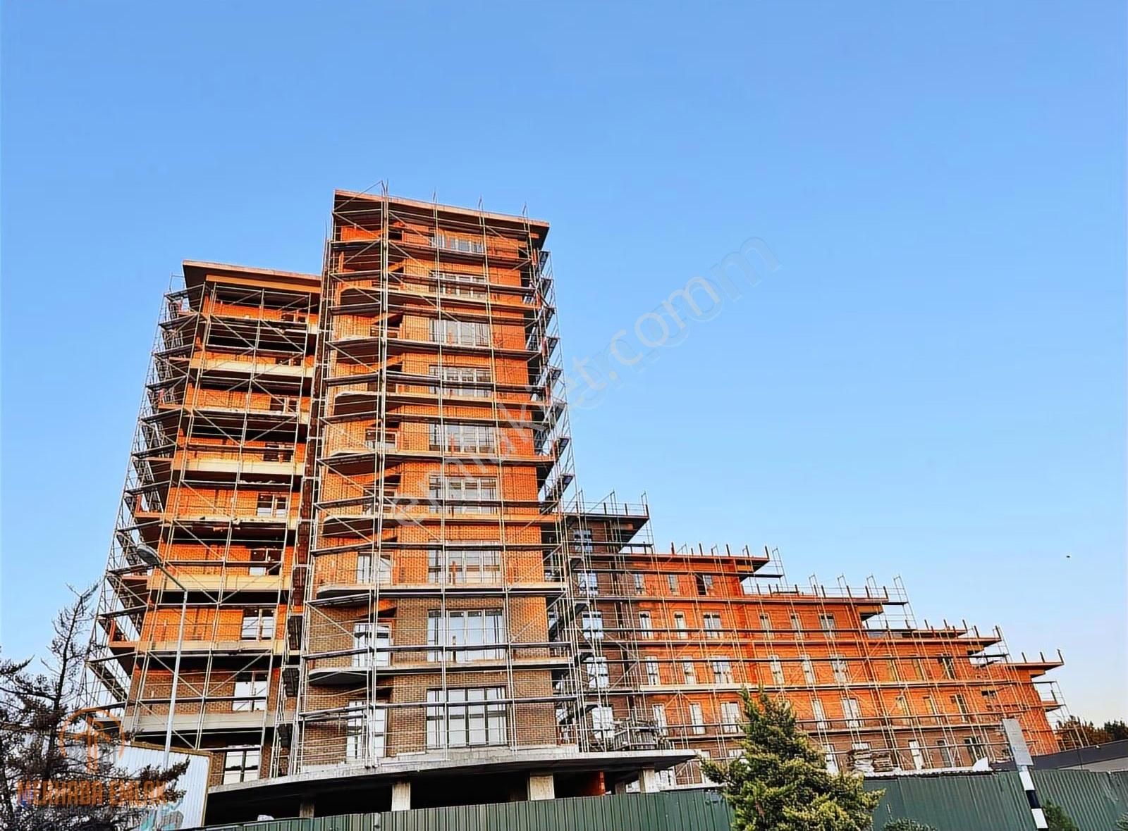 Dyn Çarşı'da Çift Banyolu,balkonlu,manzaralı 2+1 Satılık Daire - Görsel 4