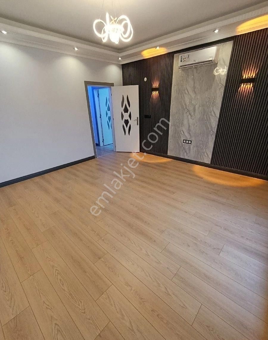 1.79 Krediyle Arnavutköy Nenehatunda Sitede Satılık 2+1 Lüks Ara Kat Daire - Görsel 5