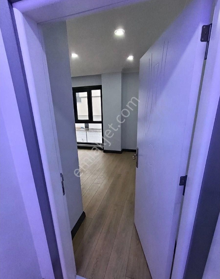 1.79 Krediyle Arnavutköy Nenehatunda Sitede Satılık 2+1 Lüks Ara Kat Daire - Görsel 11