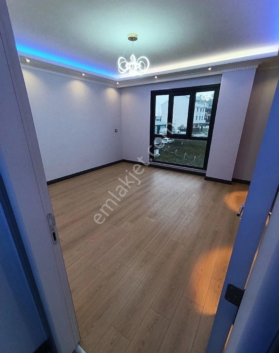 1.79 Krediyle Arnavutköy Nenehatunda Sitede Satılık Lüks 2+1 Ara Kat Daire - Görsel 5