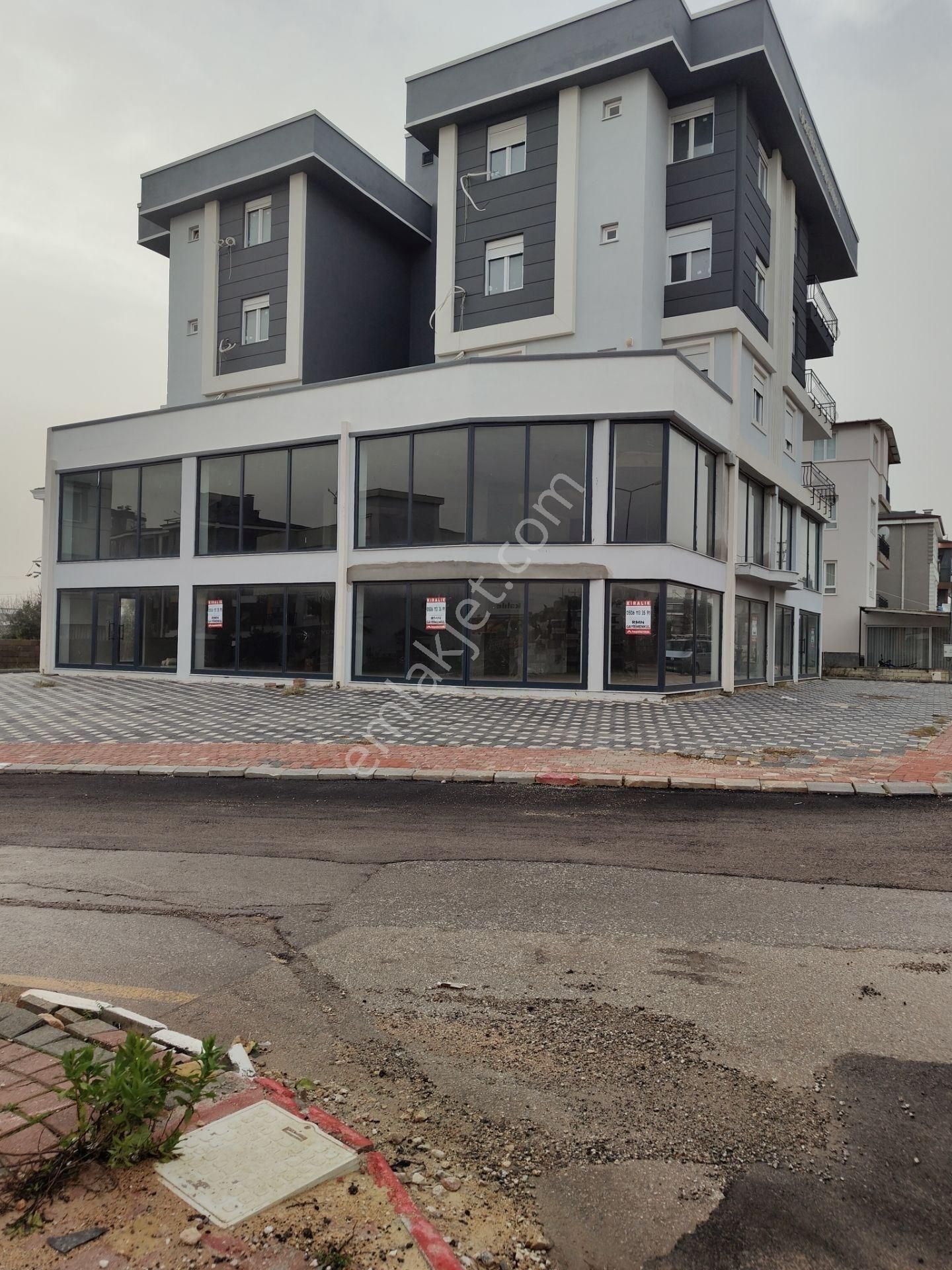 Kepez Şelale Mahallesi’nde Cadde Üzeri 3 Katlı Kiralık Dükkan - Görsel 5