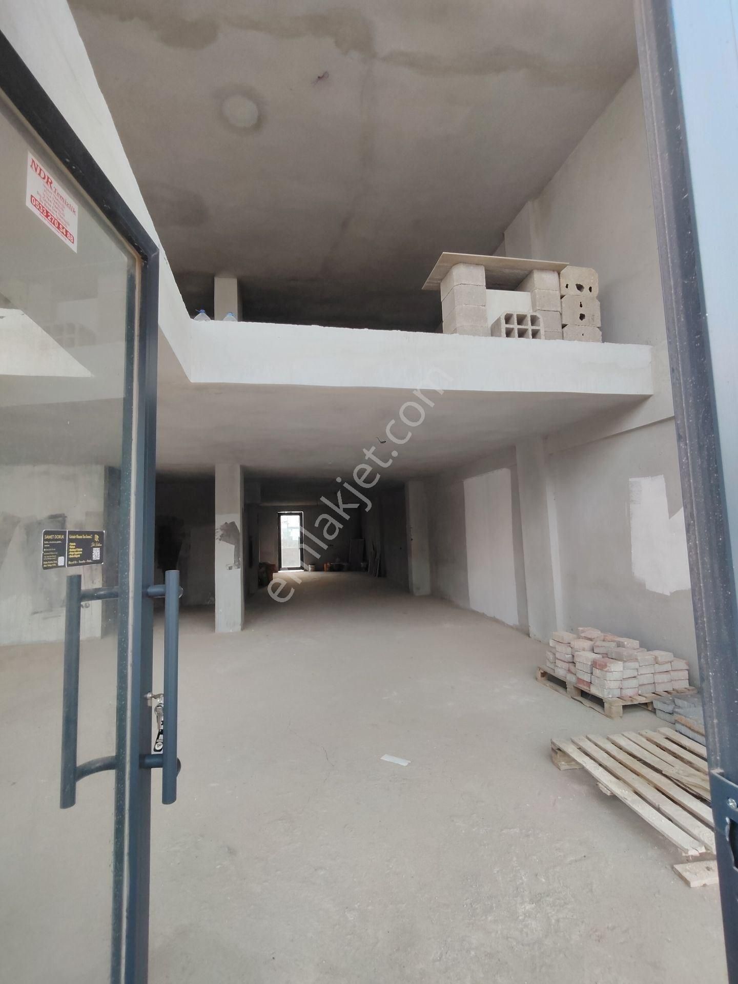 Kepez Şelale Mahallesi’nde Cadde Üzeri 3 Katlı Kiralık Dükkan - Görsel 15