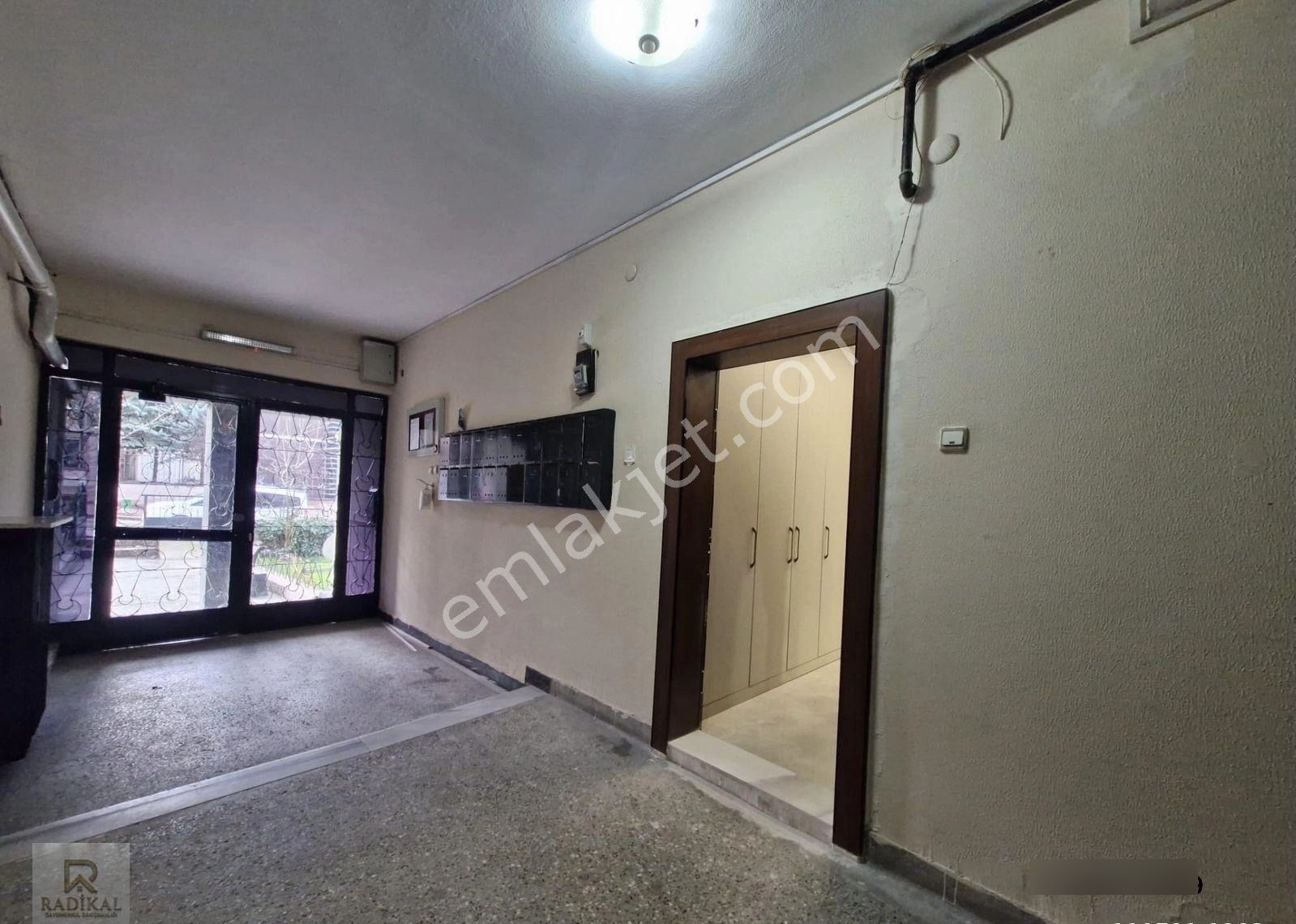 Ayrancı Mahallesi Kuveyt Caddesi Üzeri Emsalsiz Full Yapılı Satılık Kupon 2+1 Daire....... - Görsel 2