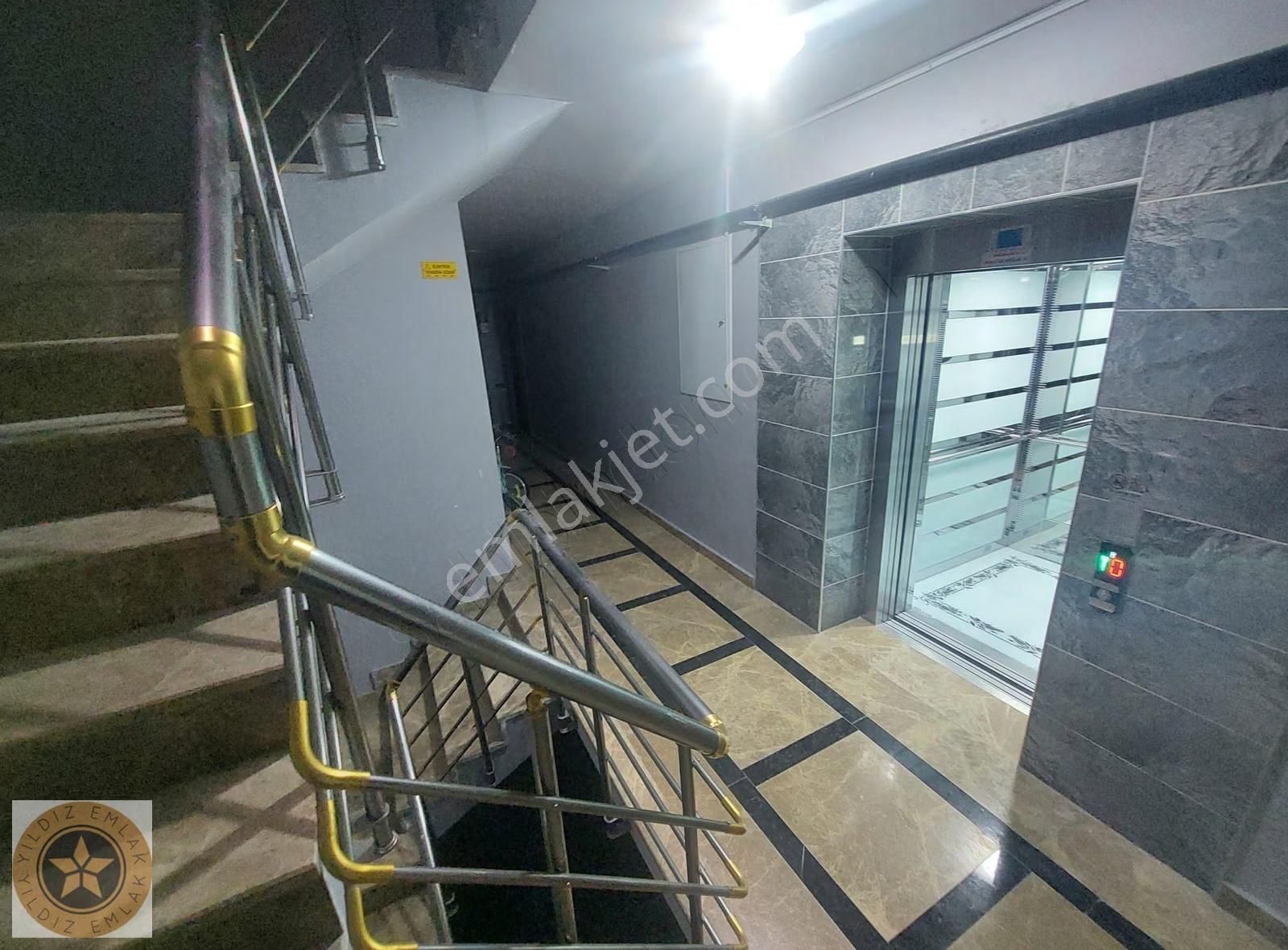 Etimesgut Piyade Mh.3+1 Asansör Ebeveyn Banyolu Teras Balkonlu - Görsel 5