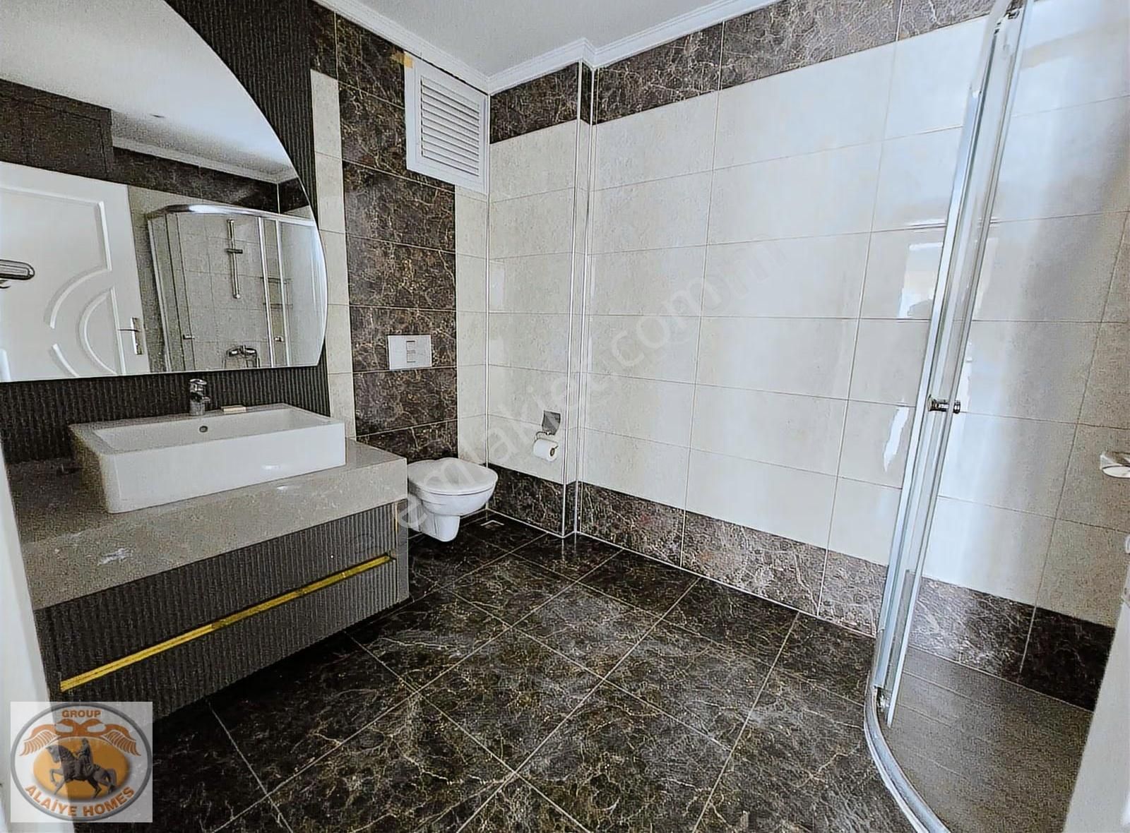 Obada Merkezi Konumda Satılık 3+1 Full Aktiviteli Daire - Görsel 11