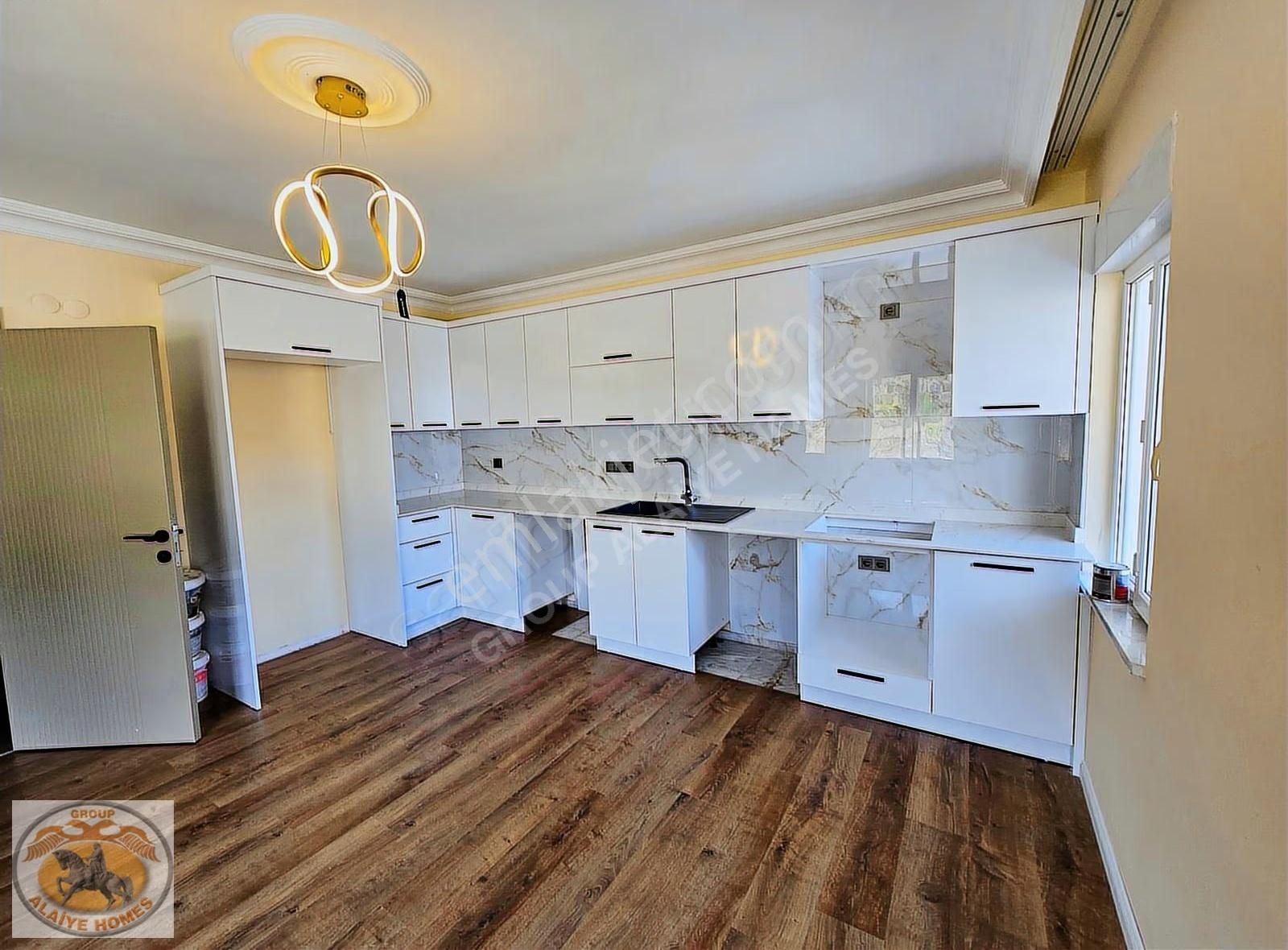 Cikcilli Mah Full Yapılı Masrafsız Manzaralı Satılık 2+1 Daire